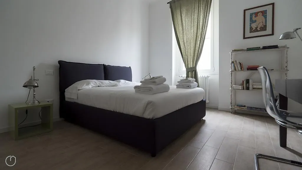 The Best Rent - Goldoni Apartment Milan Italy